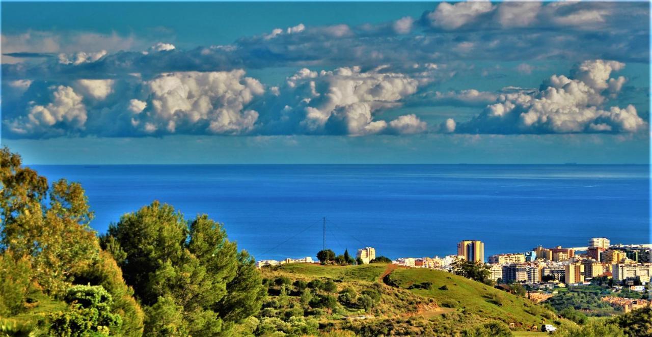 Holiday Villa In 10 Min From Fuengirola Beach With Sea Views Pool Bbq Parking Wifi Aircon Big Garden Mijas Exterior foto